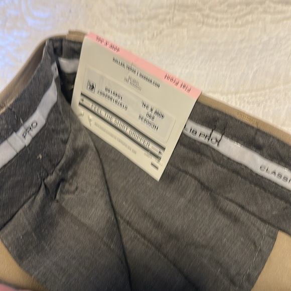 Haggar cool 18 pro pants with stretch. 40 x 34. NWTs - Picture 5 of 5